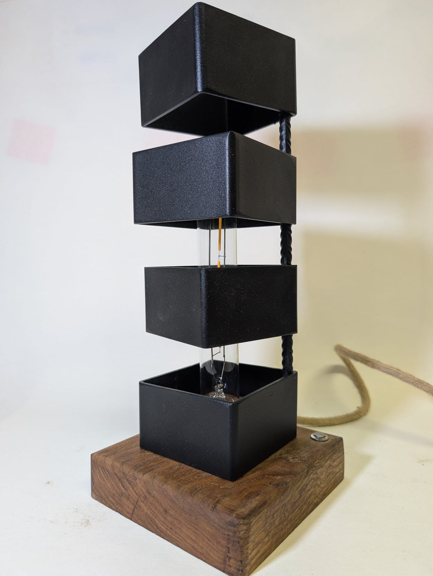 Lampe tube decomposé