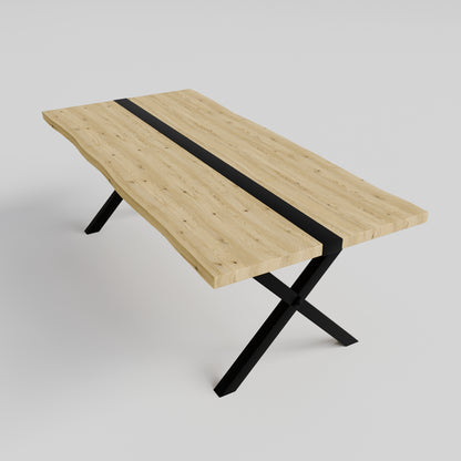 Table pied acier en X plateau chêne