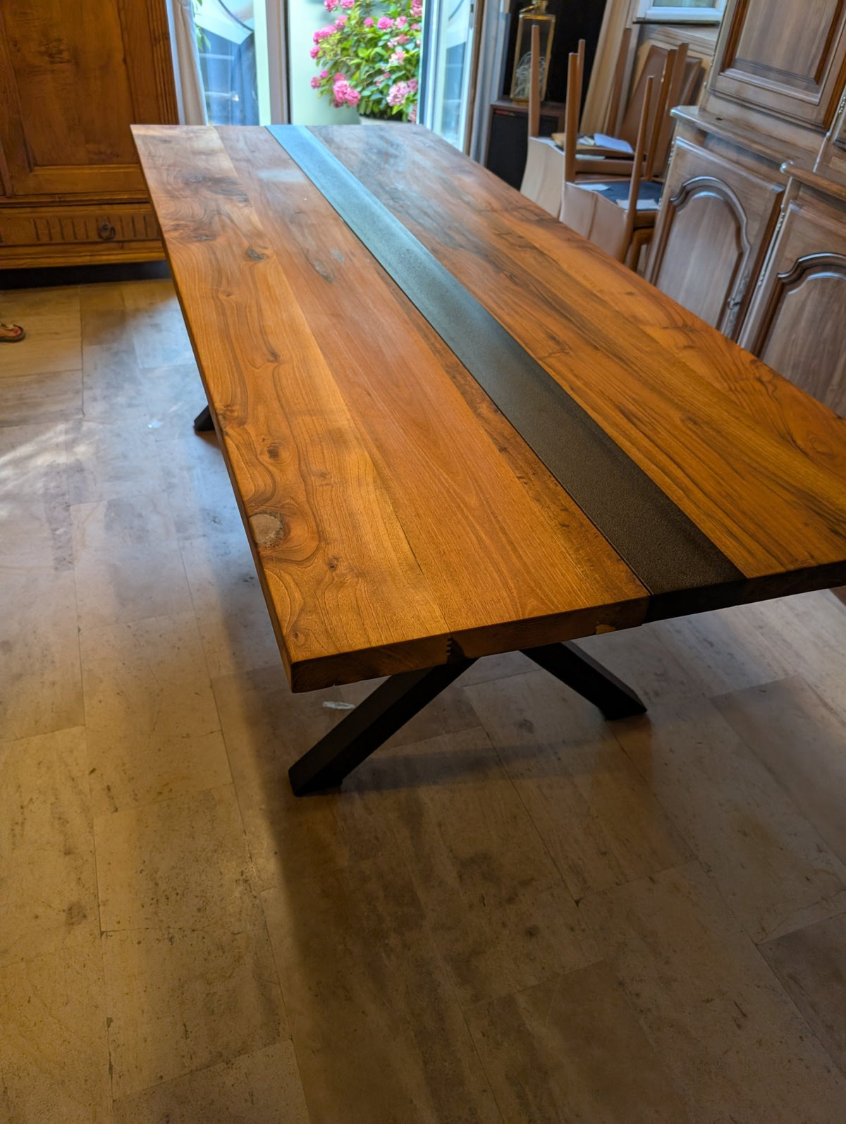Seconde vie pour une table en noyer, photo 8 sur 10