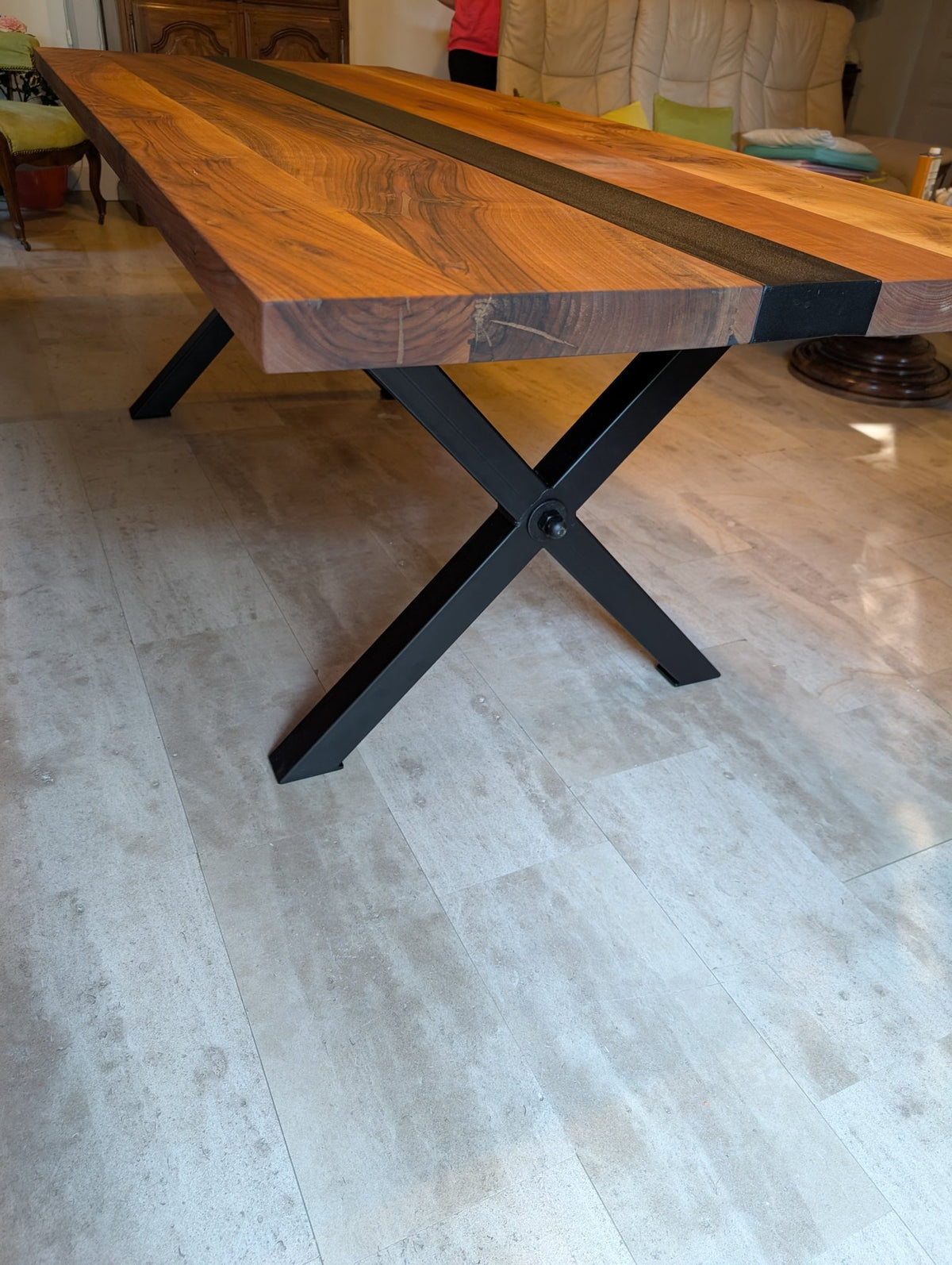 Seconde vie pour une table en noyer, photo 10 sur 10